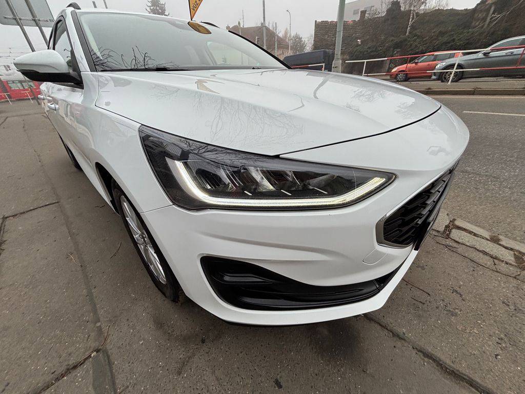Ford Focus 1.5EB/2023/1MAJ,COOL-ZÁRUKA24