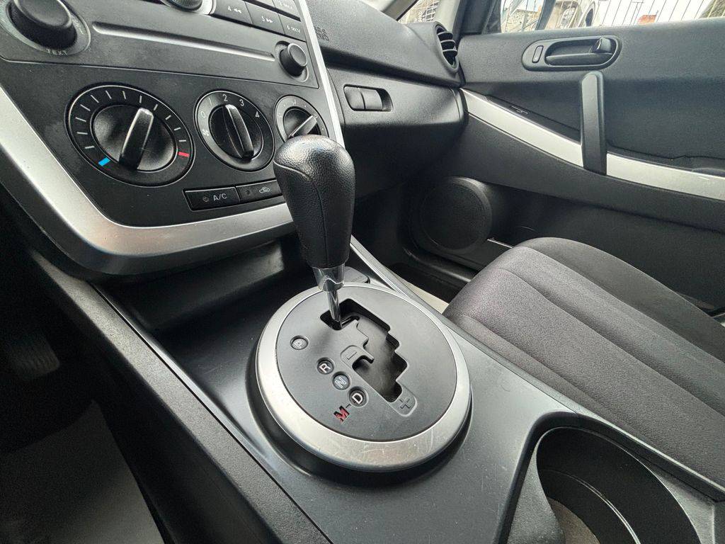 Mazda CX-7 2.3DISI-AT,1MAJ-4X2-S.KNIHA