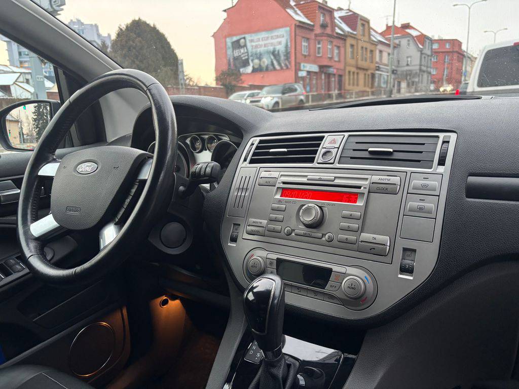 Ford Kuga 2.5T/2013/AT-4X4-TITANIUM