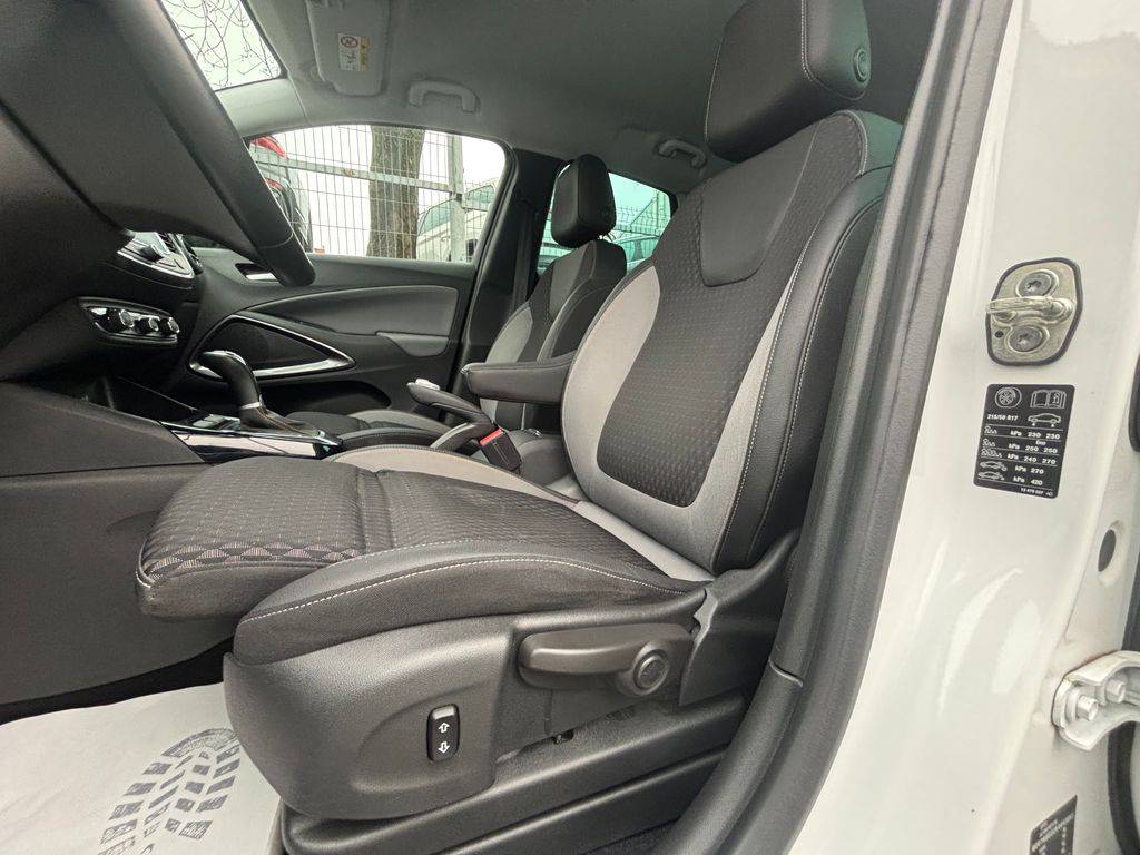 Opel Crossland X 1.2T/2020/AT-1MAJ-SPORT-ZÁRUKA