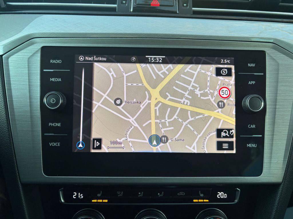 Volkswagen Passat 2.0TDI/2021/1MAJ,MAN6,NAVI-ZÁR