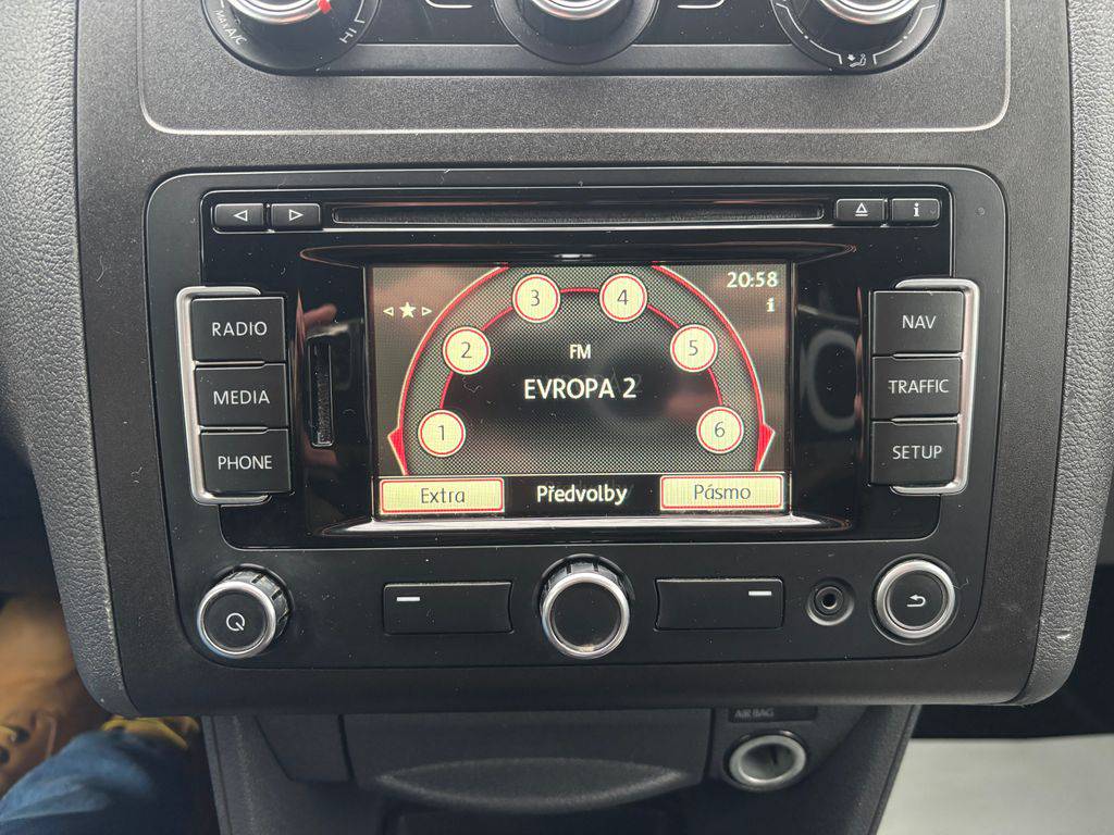 Volkswagen Caddy 1.6TDI/2013/5MÍST-MAXI-DPH-1MA