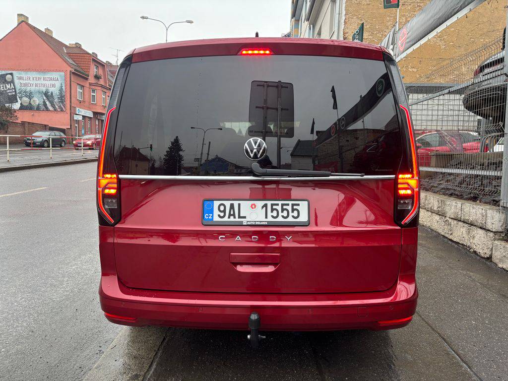 Volkswagen Caddy 2.0TDI/2023//MAXI-7MÍST-DPH-CZ