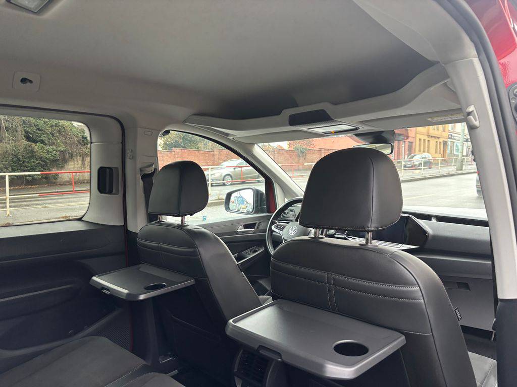 Volkswagen Caddy 2.0TDI/2023//MAXI-7MÍST-DPH-CZ