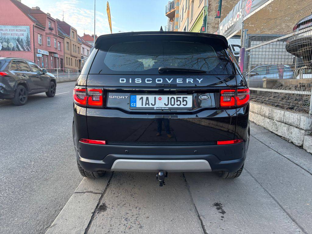 Land Rover Discovery Sport P200 SE/2021/AWD,1MAJ,TAŽ-ZÁRU