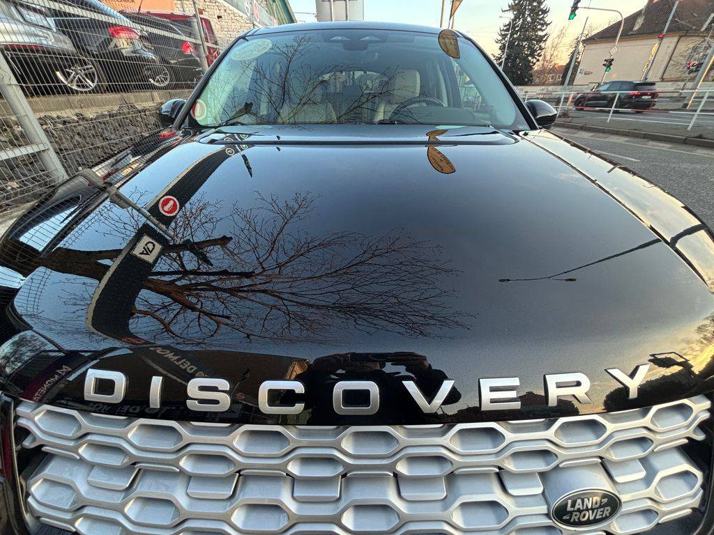 Land Rover Discovery Sport P200 SE/2021/AWD,1MAJ,TAŽ-ZÁRU
