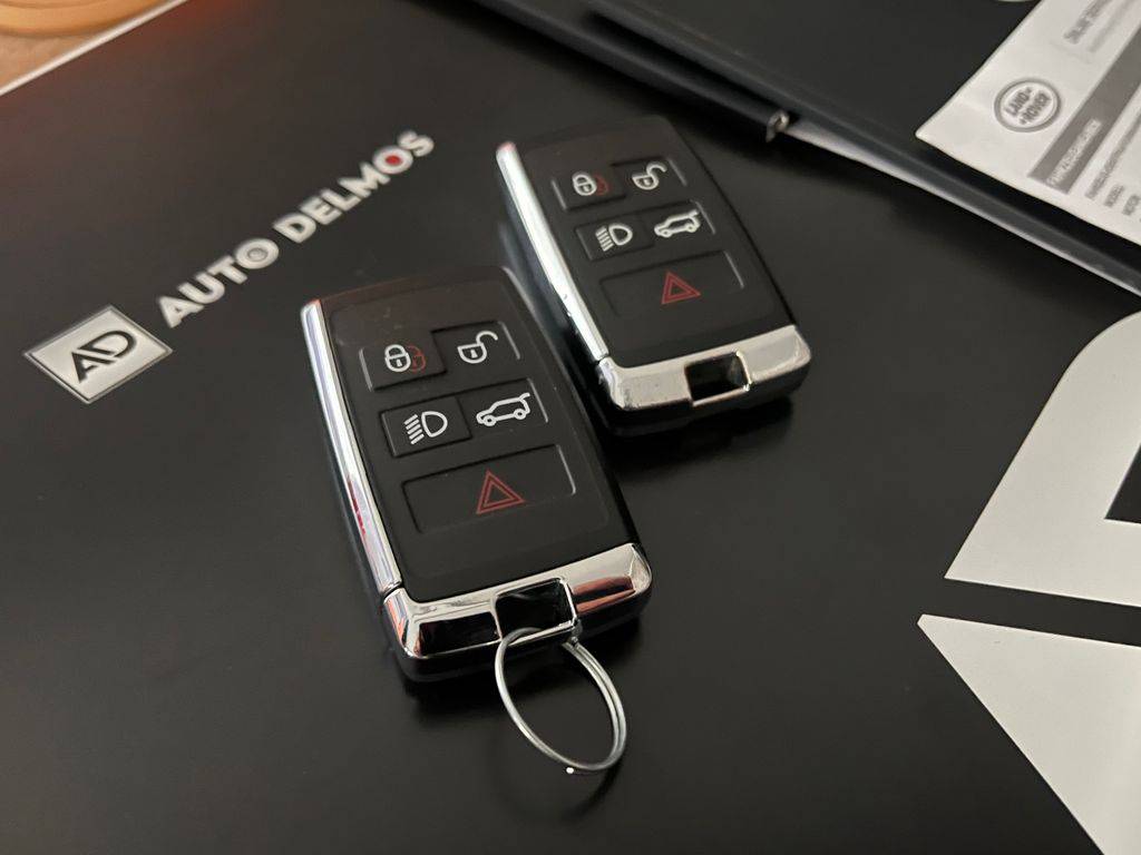 Land Rover Discovery Sport P200 SE/2021/AWD,1MAJ,TAŽ-ZÁRU