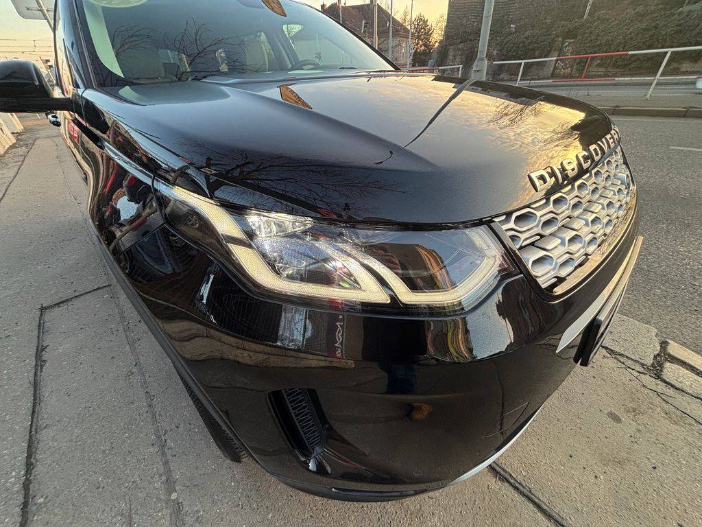 Land Rover Discovery Sport P200 SE/2021/AWD,1MAJ,TAŽ-ZÁRU