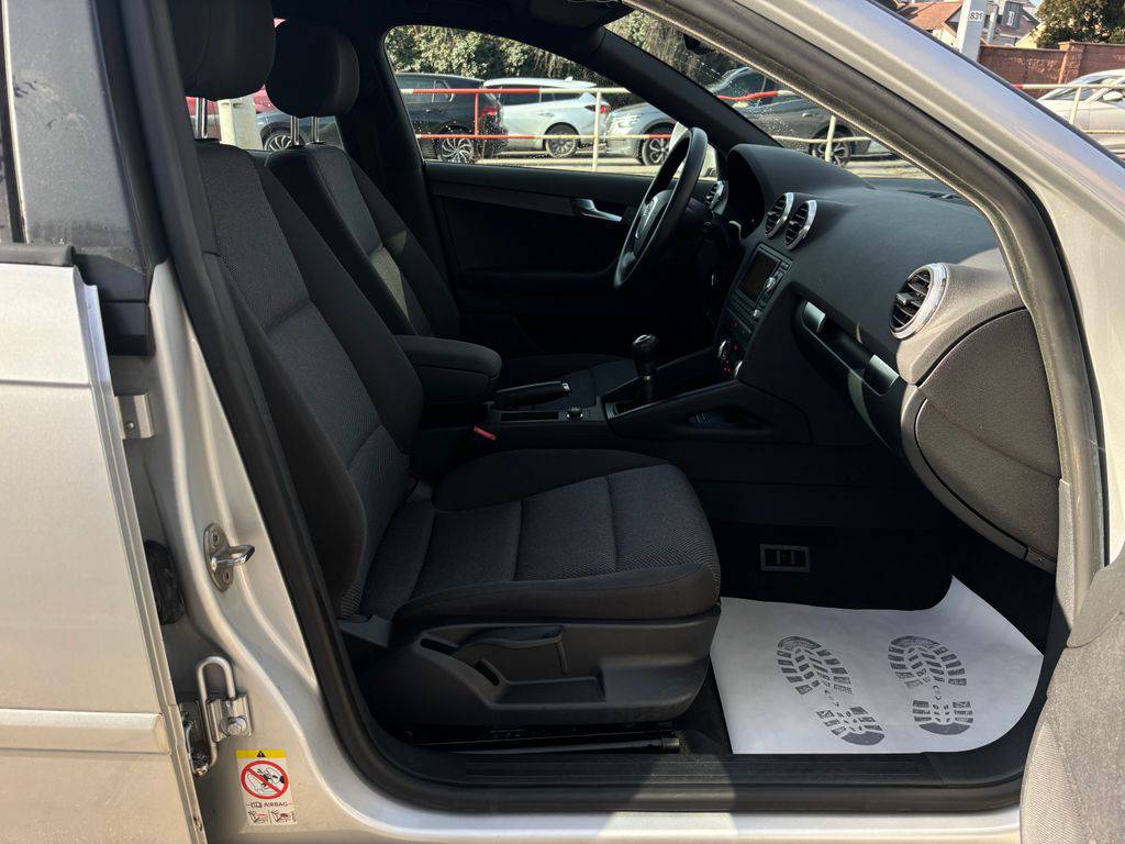 Audi A3 1.9TDI-77KW/2010/SPORTBACK-1MA