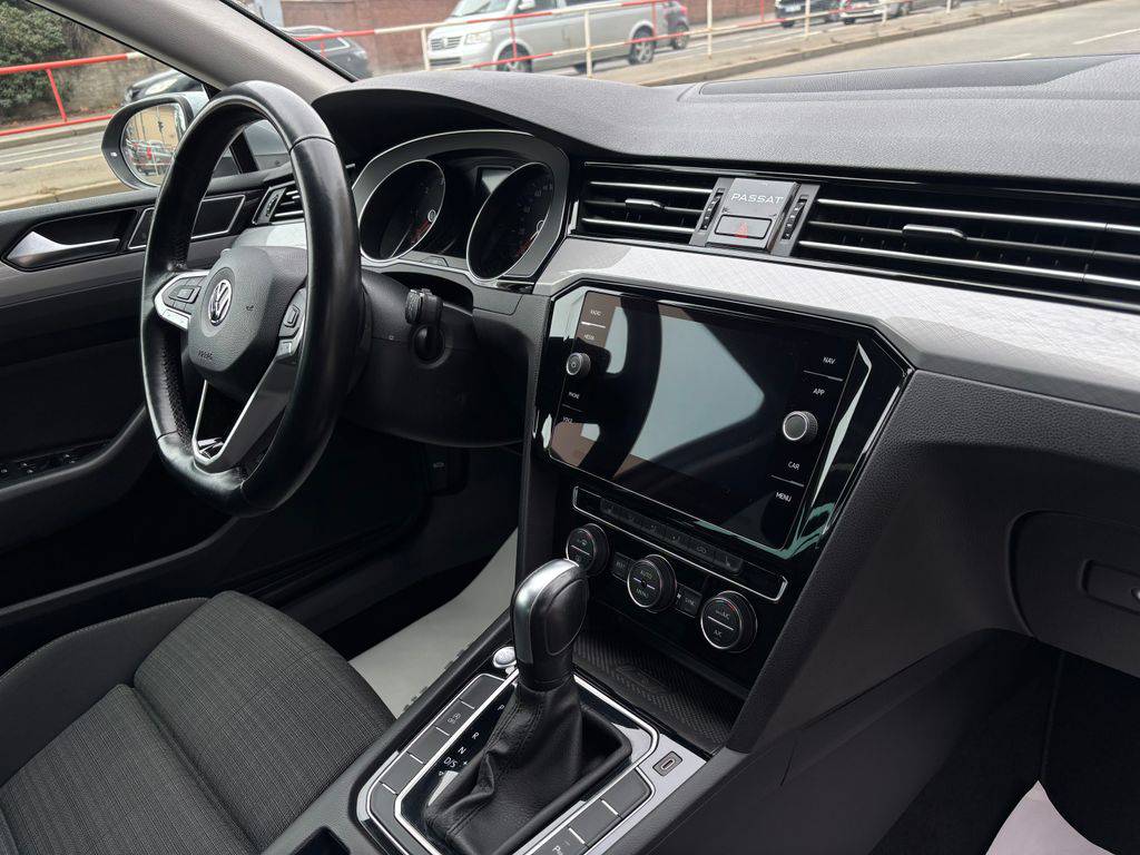 Volkswagen Passat 2.0TDI/2020/1MAJ-AT-1MAJ-DPH-Z