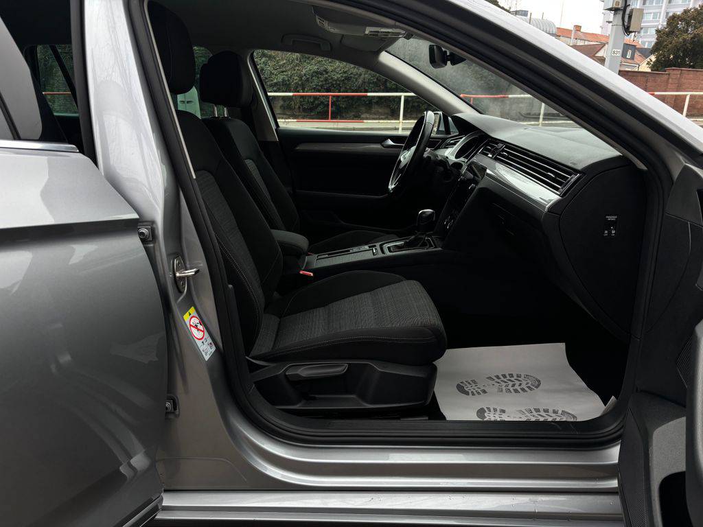 Volkswagen Passat 2.0TDI/2020/1MAJ-AT-1MAJ-DPH-Z