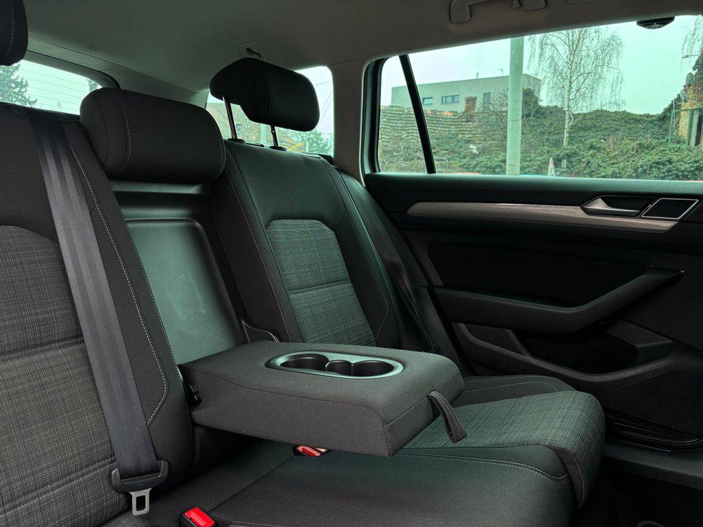 Volkswagen Passat 2.0TDI/2020/1MAJ-AT-1MAJ-DPH-Z