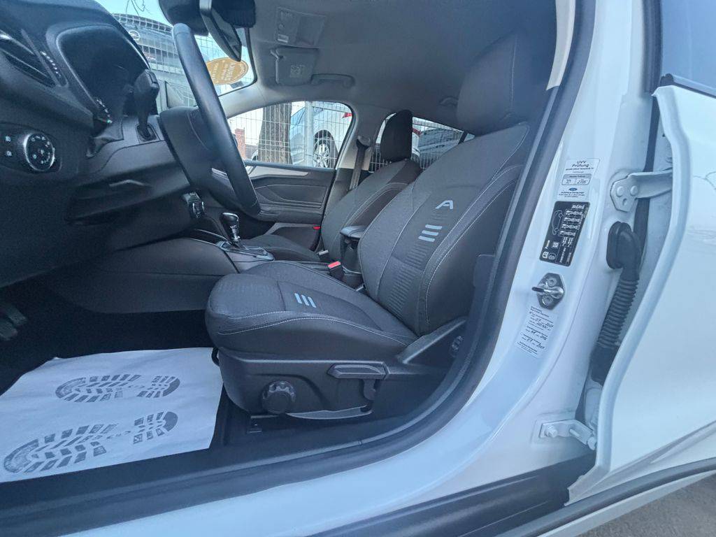 Ford Focus 1.0EB/2023/Active-1MAJ-MAN6-S.
