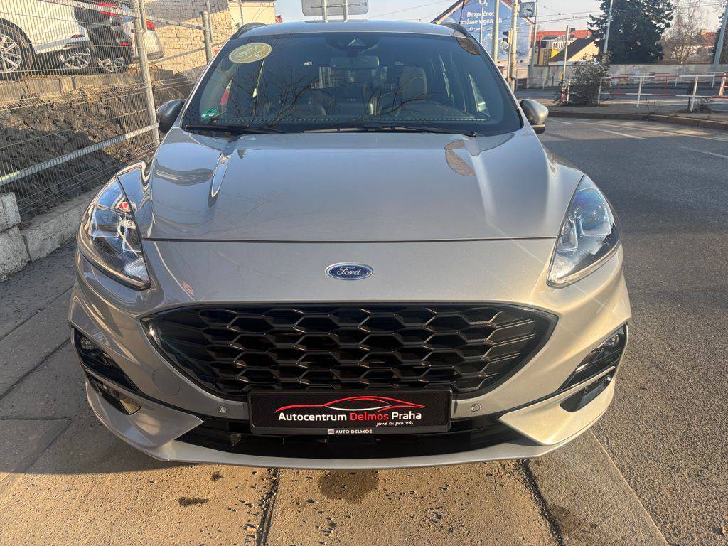 Ford Kuga 1.5EB/2023/ST-LINE,1MAJ-ZÁRUKA