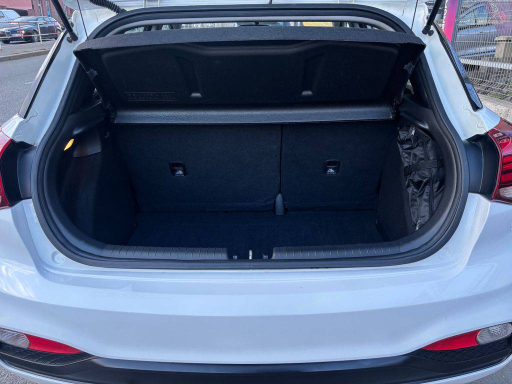 Hyundai i20 1.2i/2019/CLUB+ČR-ZÁRUKA 12MĚS