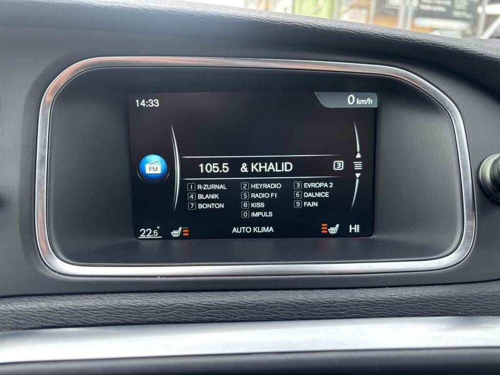 Volvo V40 D2/2016/AT-OCEAN RACE-ZÁRUKA24