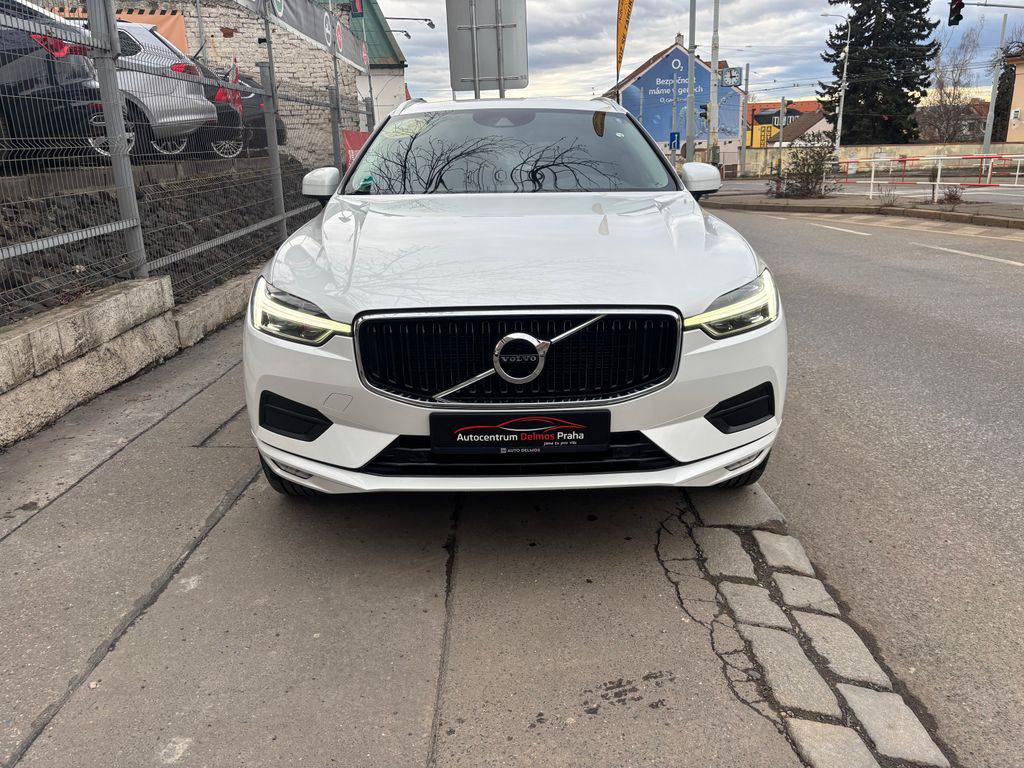 Volvo XC60 D4/2021/1MAJ.AT,TAŽ,MOMENTUM P