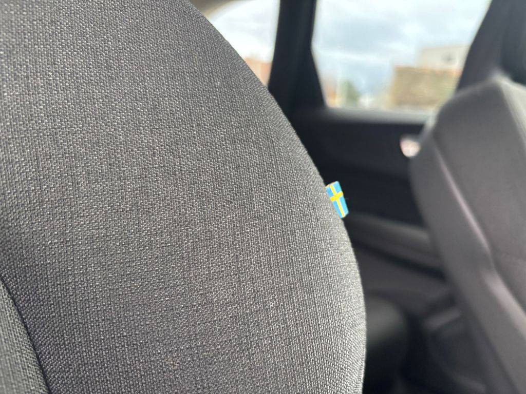 Volvo XC60 D4/2021/1MAJ.AT,TAŽ,MOMENTUM P