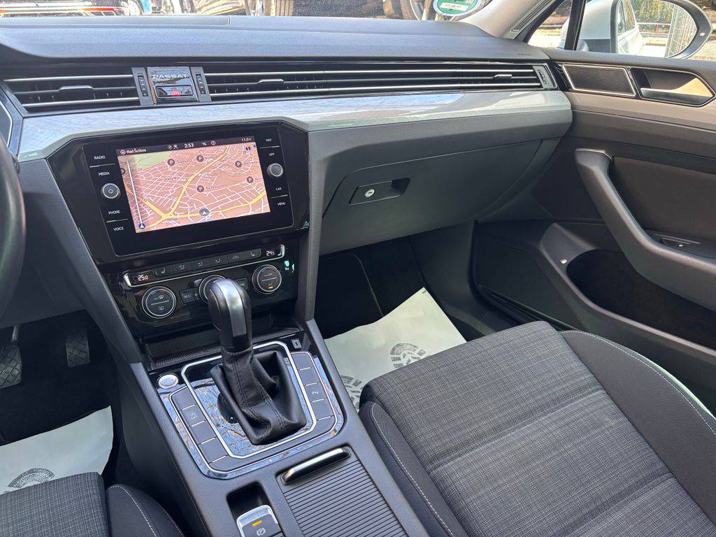 Volkswagen Passat 2.0TDI/2021/AT,1MAJ-ZÁRUKA 24M