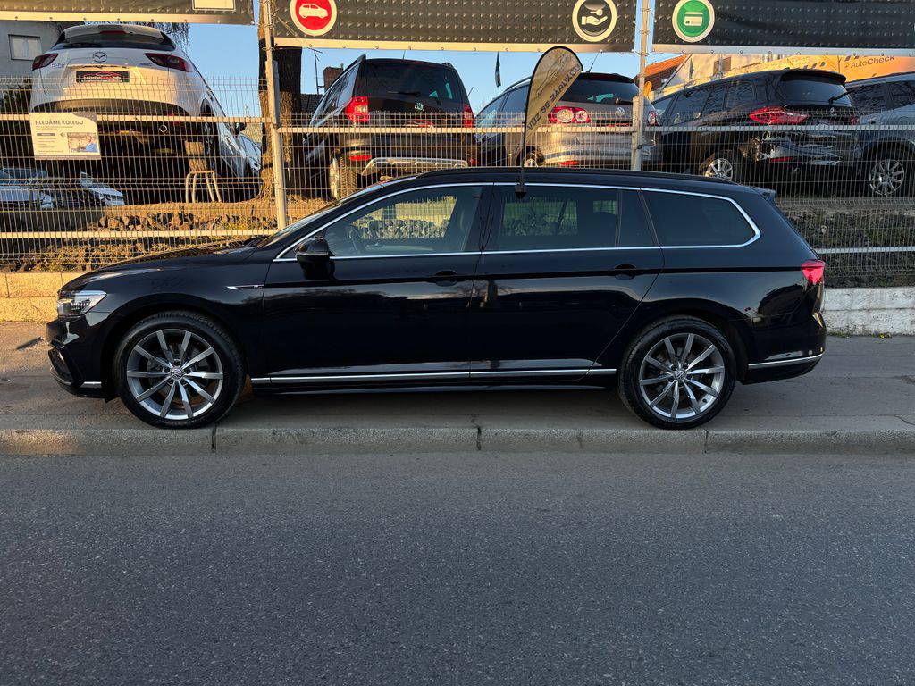 Volkswagen Passat 2.0TDi/2021/R-LINE,1MAJ,DPH-ZÁ
