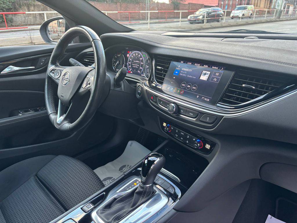 Opel Insignia 2.0CDTi/2023/1MAJ,AT8,SPORT-ZÁ