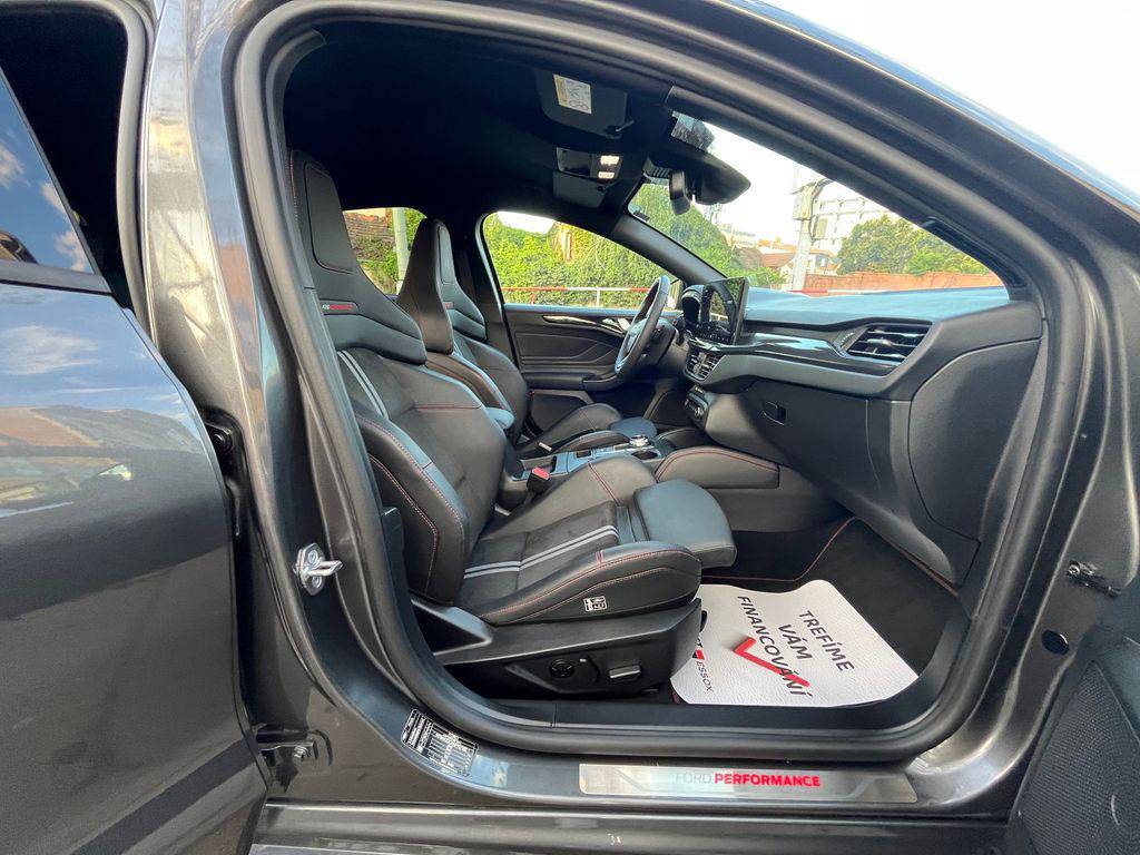 Ford Focus 2.3 ST/2024/Performance,AT,1MA