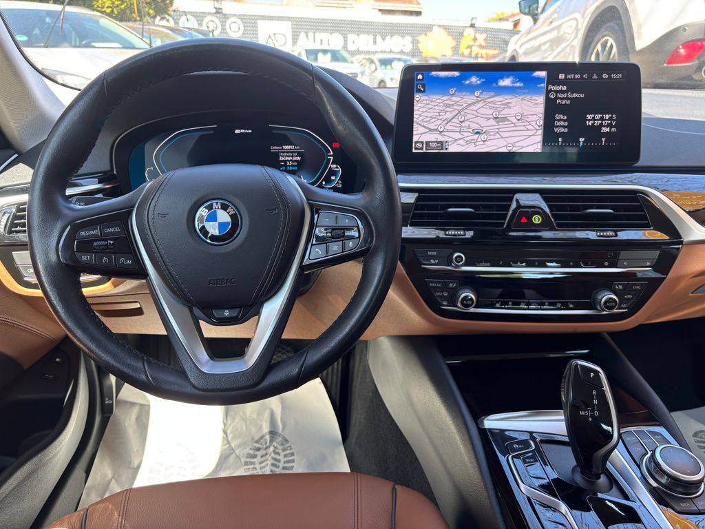 BMW 530 530exDrive/2022/CZ-DPH-1MAJ-ZÁ