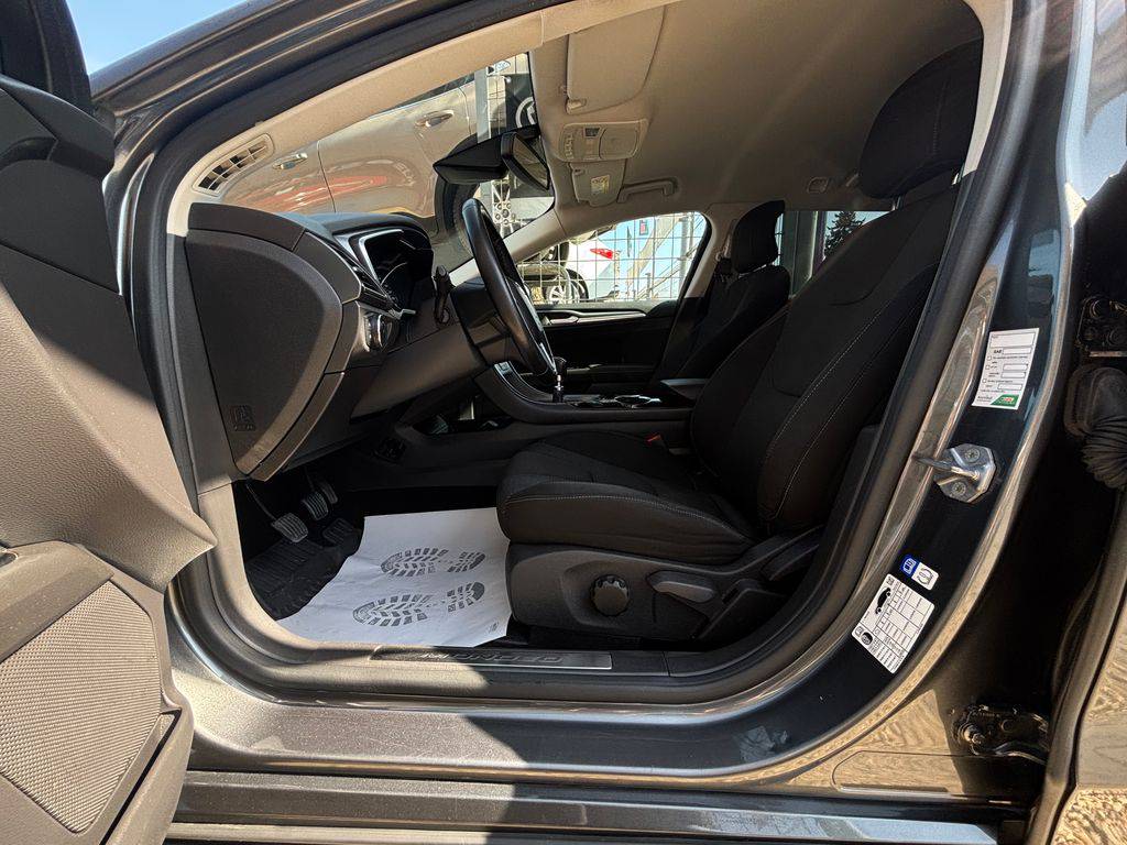 Ford Mondeo 2.0TDCi/2017/4x4-CZ-2MAJ-MANUÁ