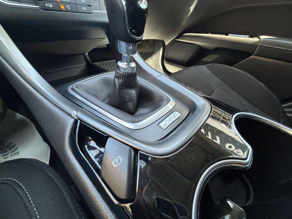 Ford Mondeo 2.0TDCi/2017/4x4-CZ-2MAJ-MANUÁ