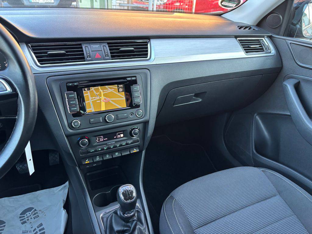 Škoda Rapid 1.6TDI/2014/ELEG.1MAJ-ZÁRUKA12