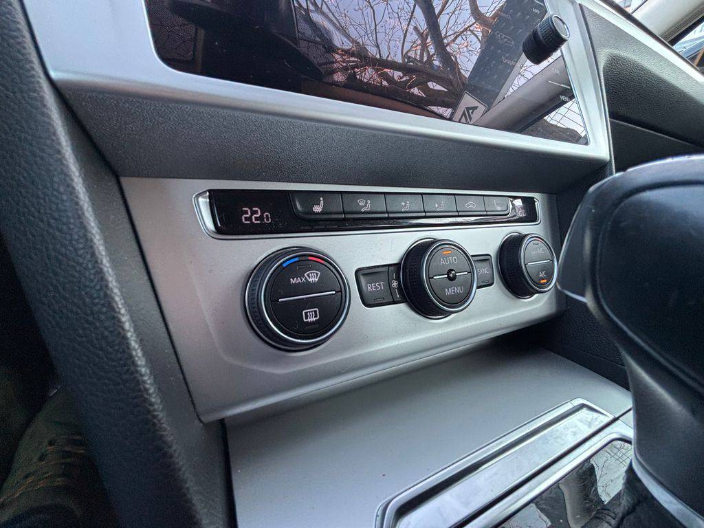 Volkswagen Passat 2.0TDI/2019/VIRTUAL,2MAJ-AT-ZÁ