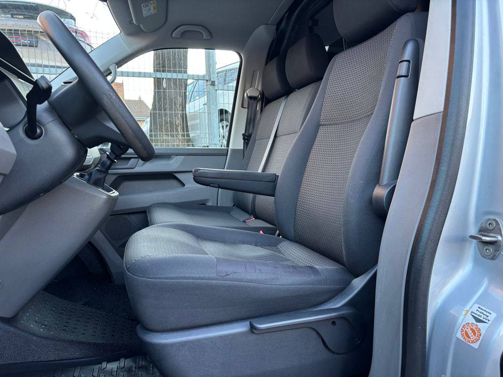 Volkswagen T5 Transporter 2.0TDI 6.1/2021/110KW-LONG