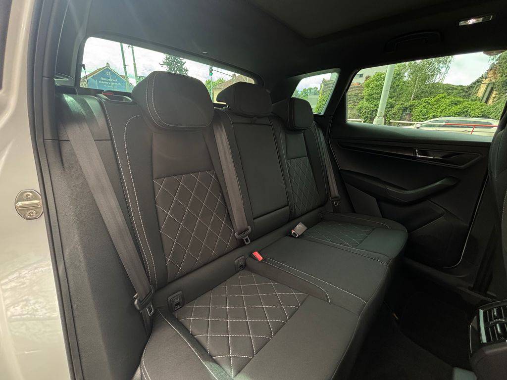 Škoda Karoq 1.5TSI/2022/SPORTLINE,AT-ZÁRUK