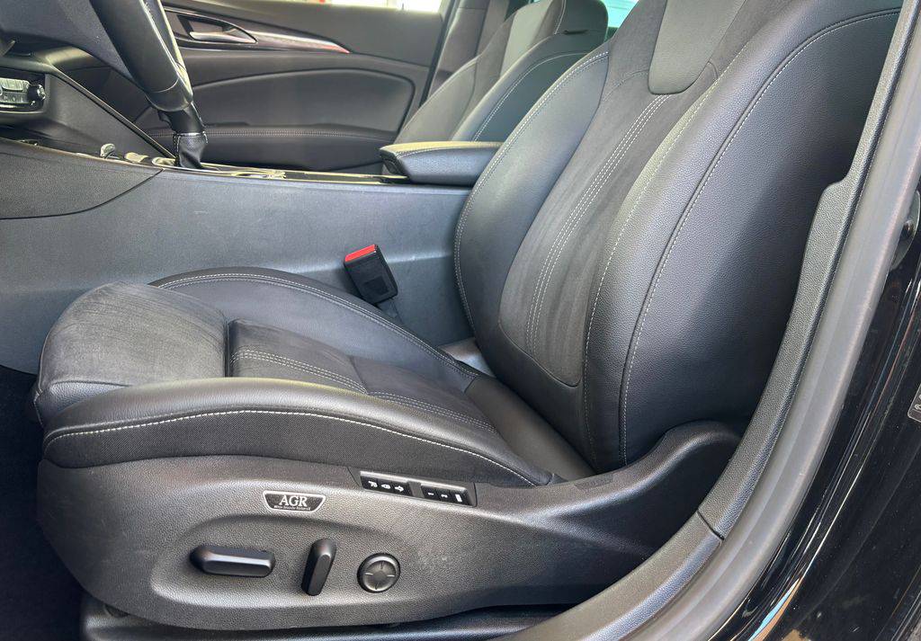 Opel Insignia 2.0CDTi/2023/1MAJ,MAN,SPORT-ZÁ