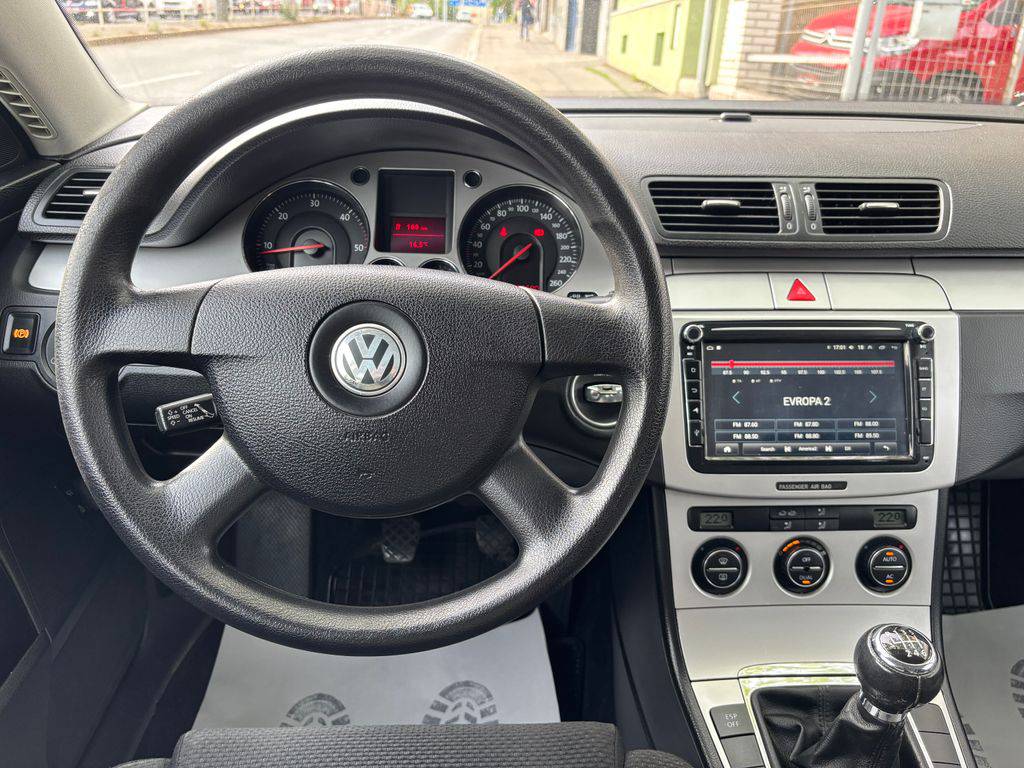 Volkswagen Passat 2.0TDI-100KW*TAŽNÉ*MAN6/2008/