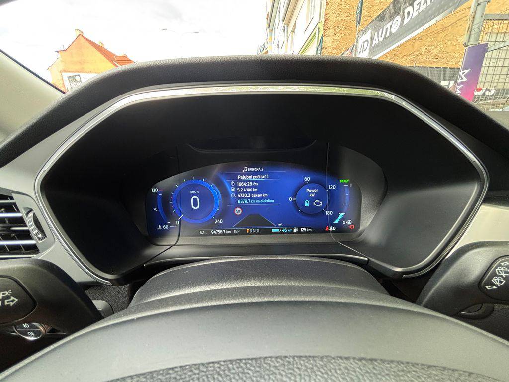 Ford Kuga 2.5PHEV/2023/TITANIUN X-1MAJ-Z