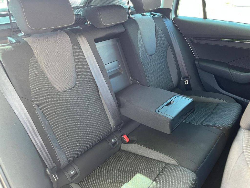 Škoda Octavia 2.0TDI-85KW/2022/1M,MAN6-ZÁRUK