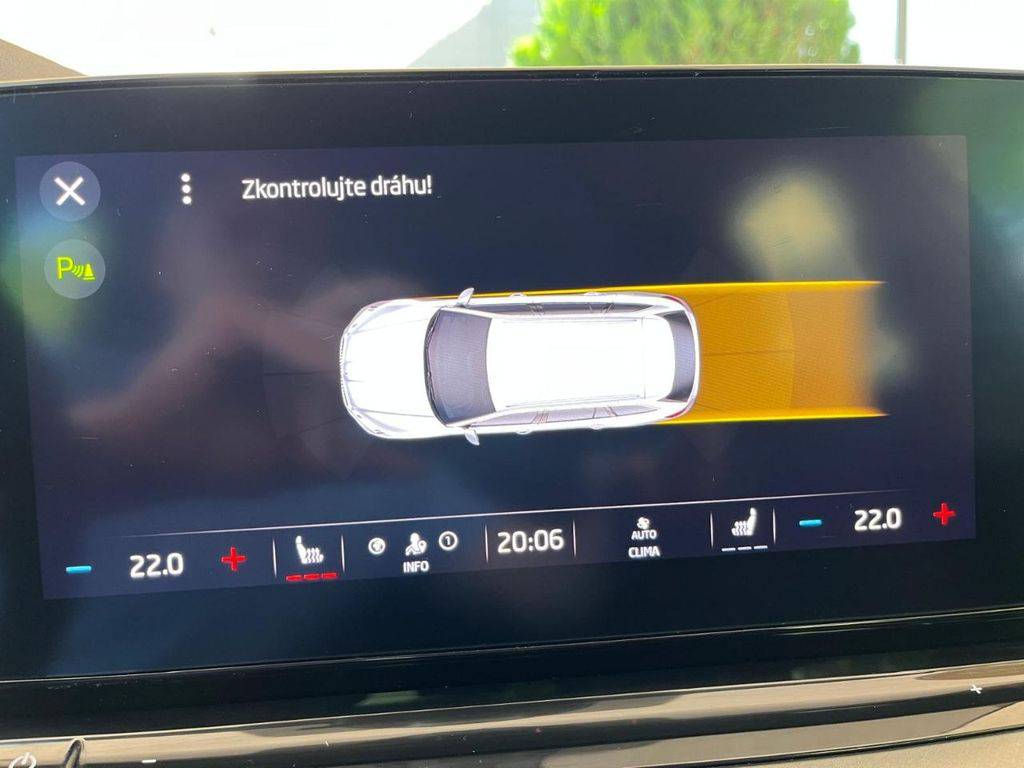 Škoda Octavia 2.0TDI-85KW/2022/1M,MAN6-ZÁRUK