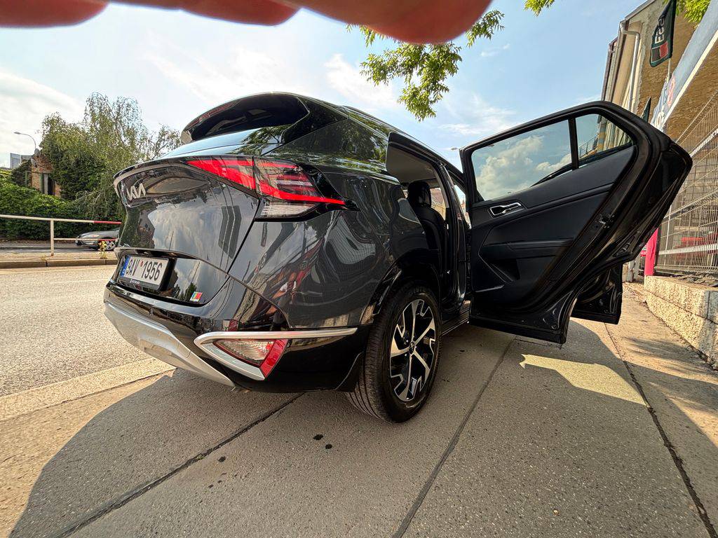 Kia Sportage 1,6 T-GDi MHEV 7DCT MY25 TOP