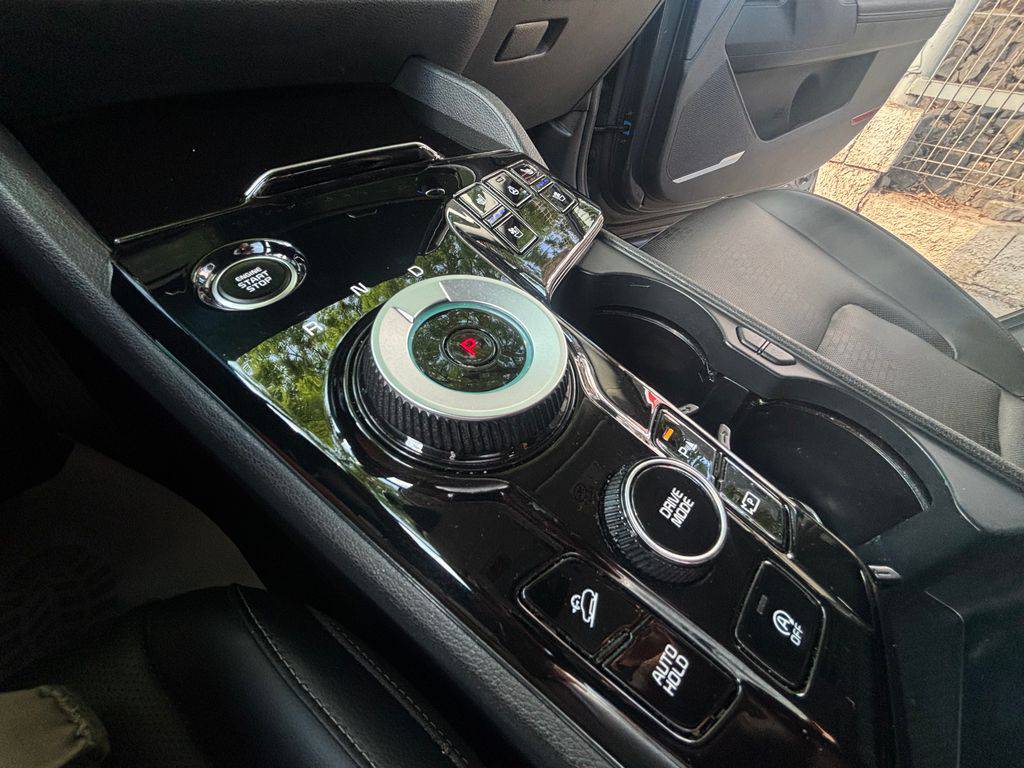 Kia Sportage 1,6 T-GDi MHEV 7DCT MY25 TOP