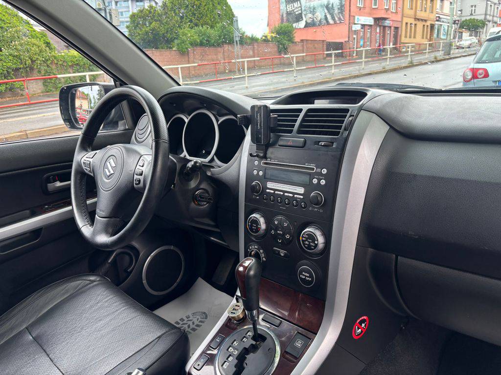 Suzuki Grand Vitara 2.0i/2007/4x4-AUTOMAT-CZ-KŮŽE