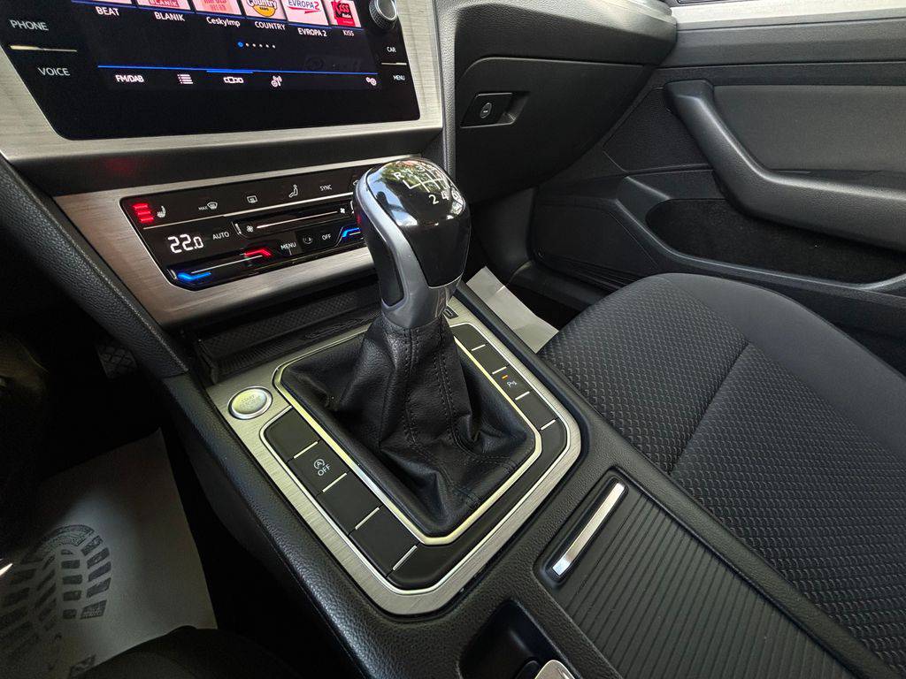 Volkswagen Passat 2.0TDI/2021/1MAJ,DPH-ZÁRUKA-AKCE