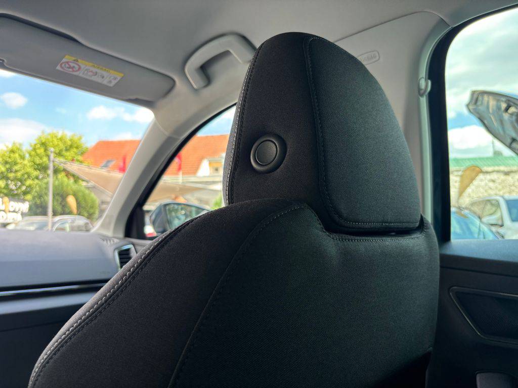 Škoda Karoq 1.6TDi/2023/STYLE.ČR.1M.DPH21%.VIRTUAL