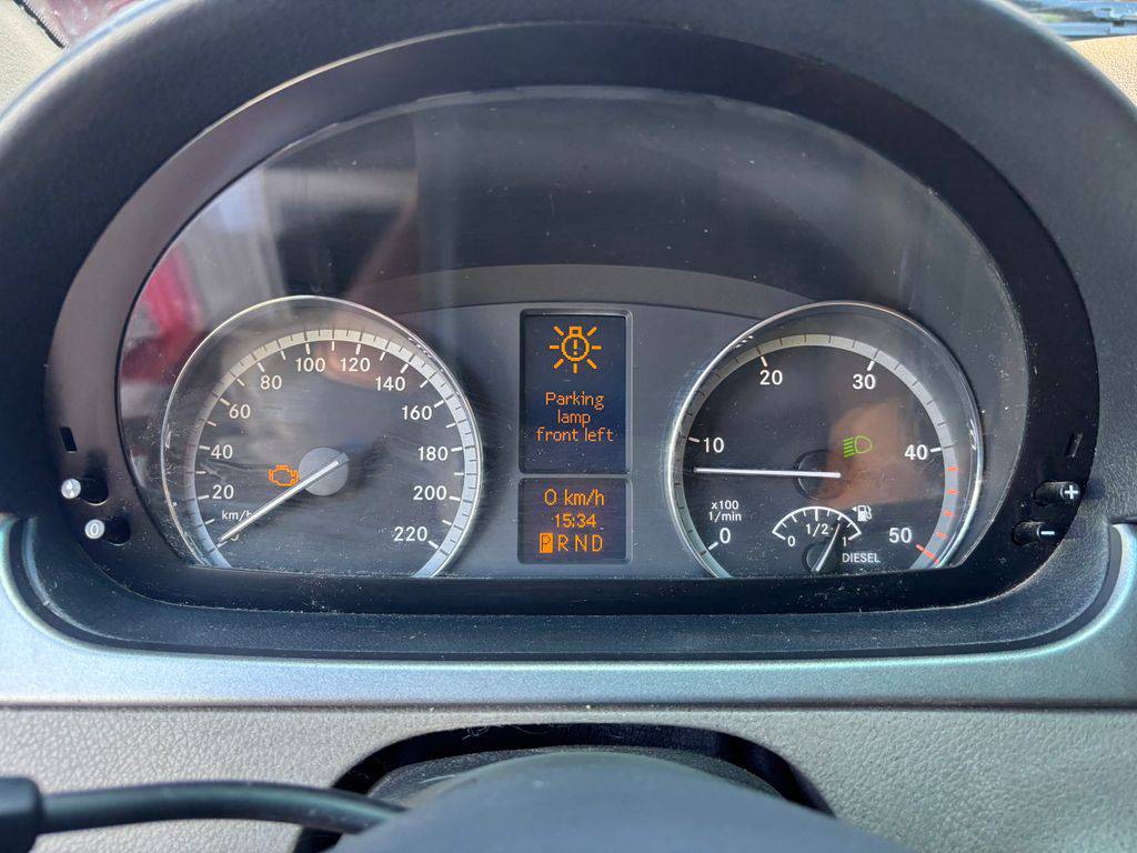 Mercedes-Benz Viano 3.0CRDi/2007/ NUTNÁ OPRAVA
