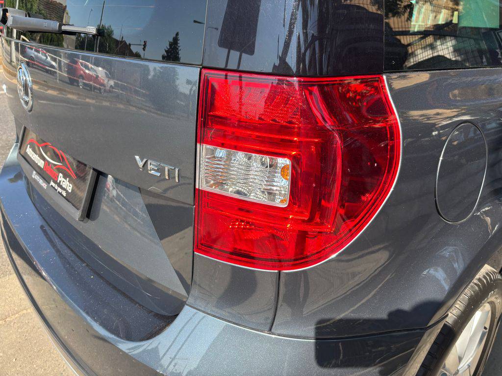 Škoda Yeti 1.4TSi-90KW/2015/ELEGANCE.1MAJ
