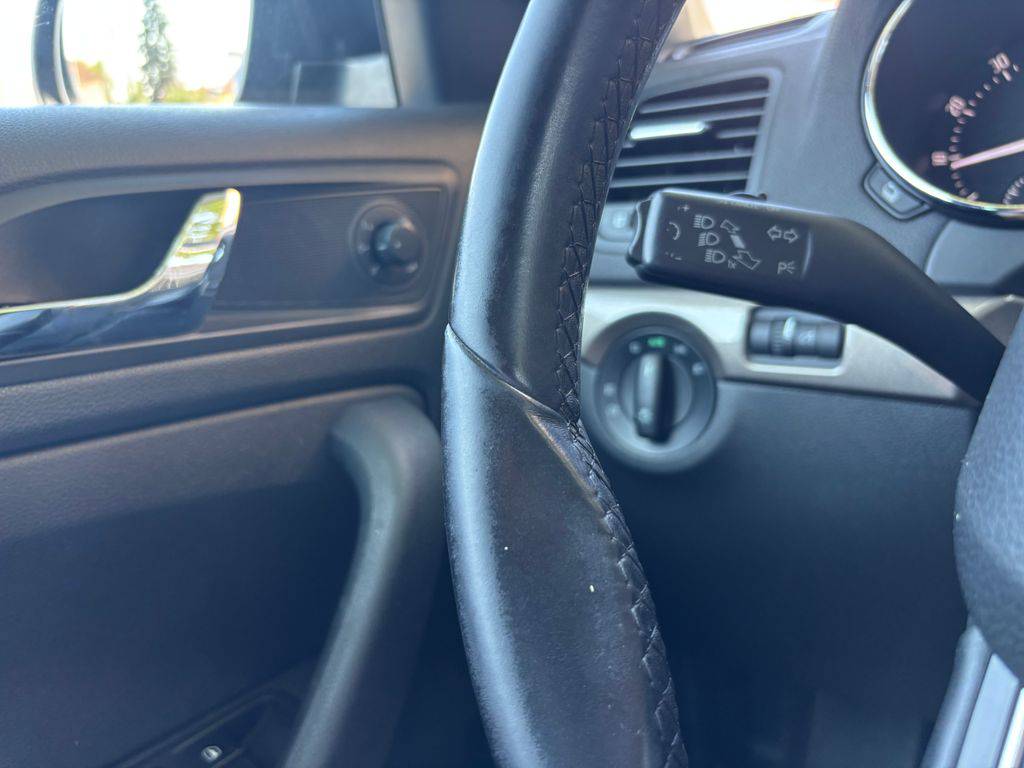 Škoda Yeti 1.4TSi-90KW/2015/ELEGANCE.1MAJ