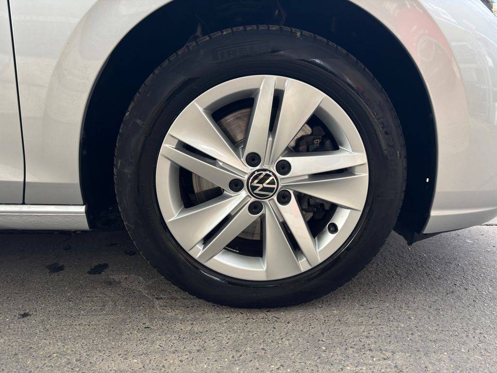 Volkswagen Golf 2.0TDI/2021/LIFE.1M.DPH-ZÁRUKA12