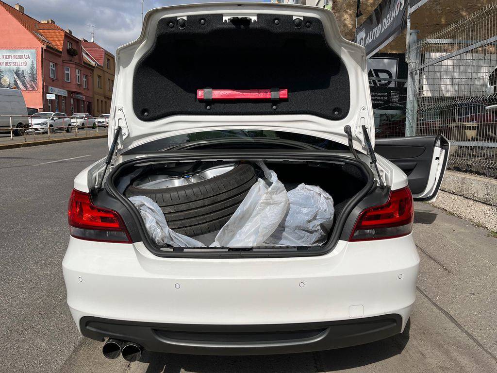 BMW 1er M Coupe 123D-150KW/2013/M-PACKET,S.KNI