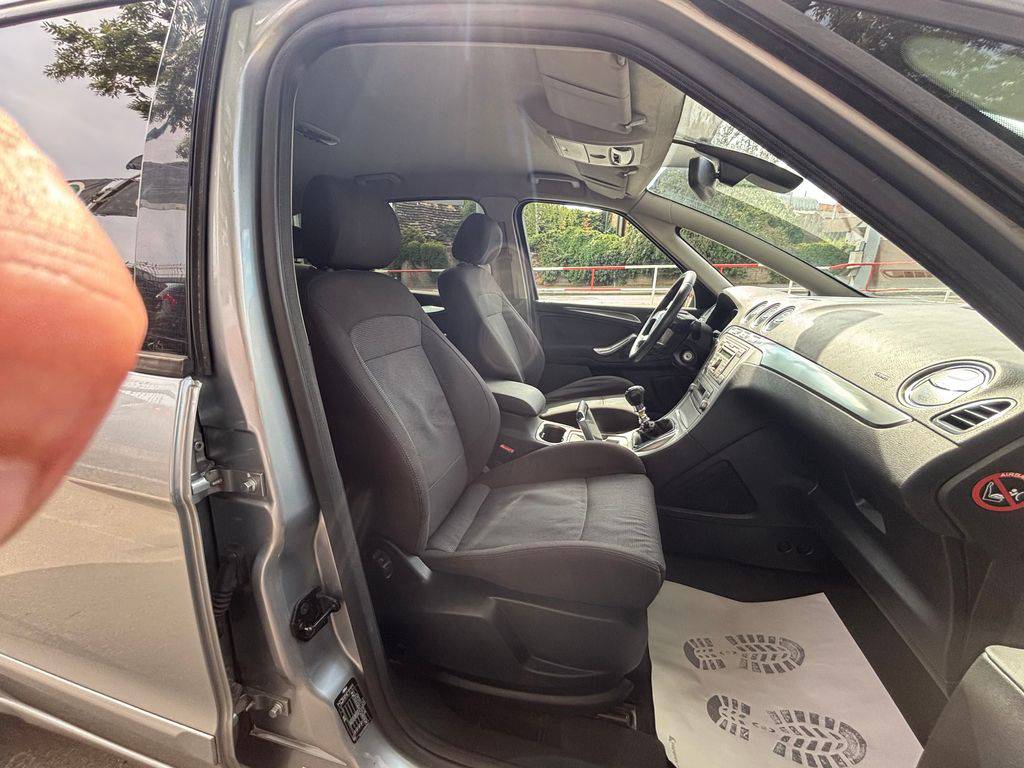 Ford S-Max 1.8TDCi/2007/7MÍST,2MAJ,SERVIS