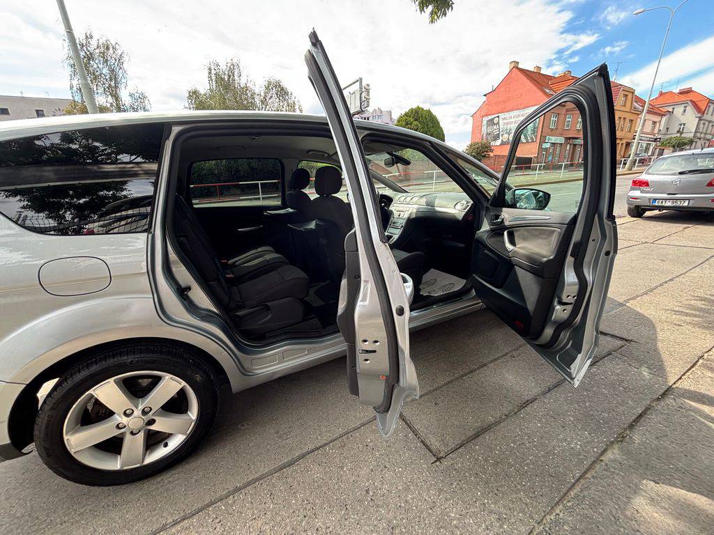 Ford S-Max 1.8TDCi/2007/7MÍST,2MAJ,SERVIS